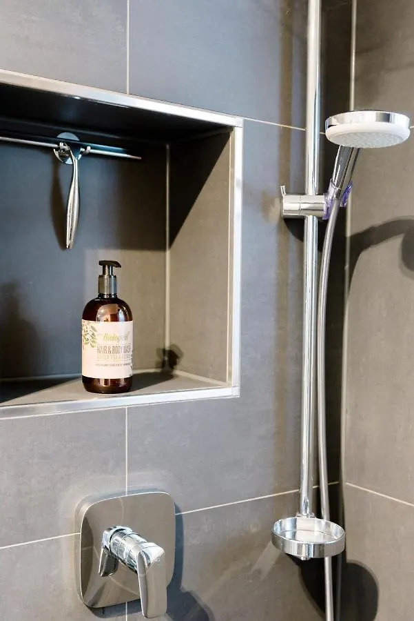 The Berlin Getaway / 80Qm In Berlin'S Historic Diplomatic Quarter Appartement 0*,  Duitsland