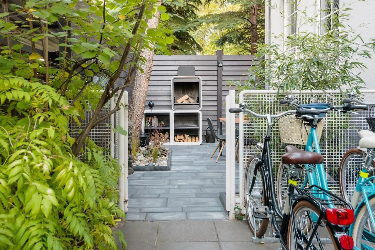 The Berlin Getaway / 80Qm In Berlin'S Historic Diplomatic Quarter Appartement Duitsland